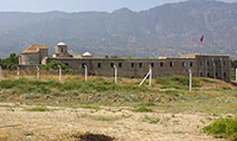 karavas axiropoihtos copy.jpg